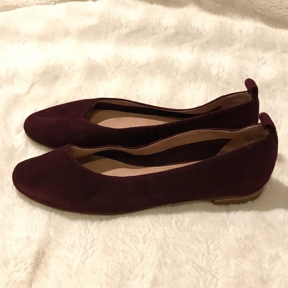 Caslon Shoes NWOT Wine Colored Suede Flats